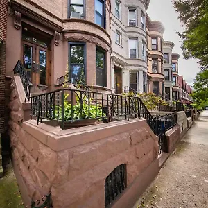 Plg House Homestay New York