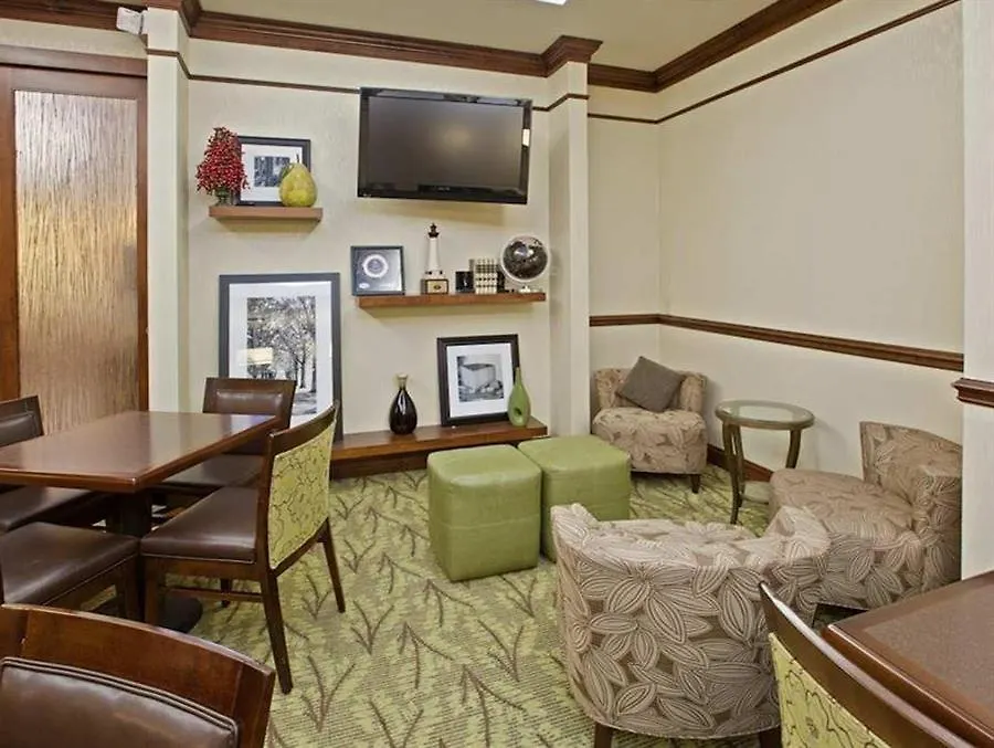 *** Hotel Hampton Inn Louisville Northeast USA