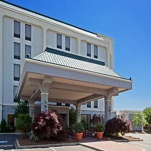 Hampton Inn Louisville Northeast